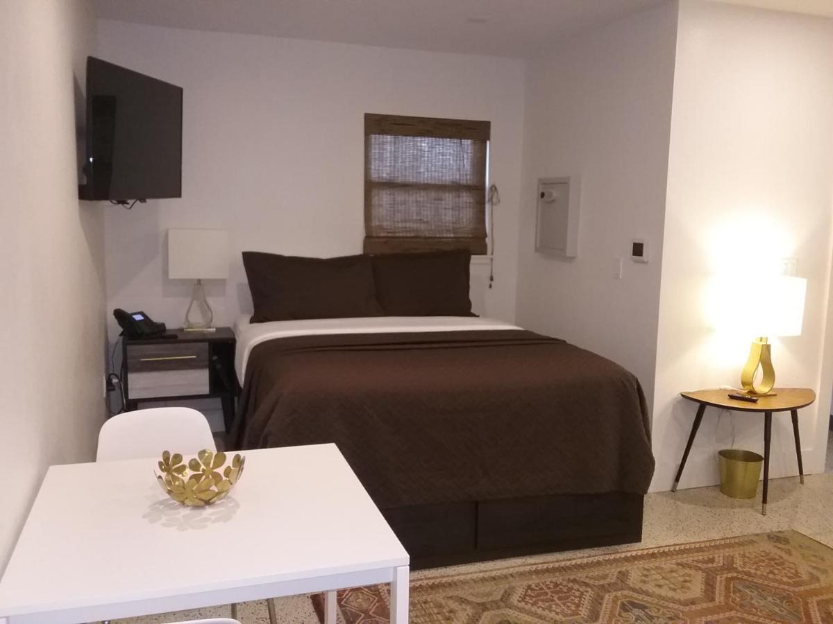 Captiva Beach Resort Point O'Rocks 외부 사진