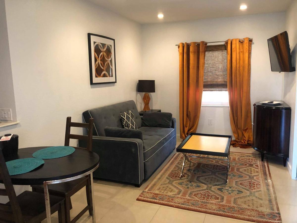 Captiva Beach Resort Point O'Rocks 외부 사진