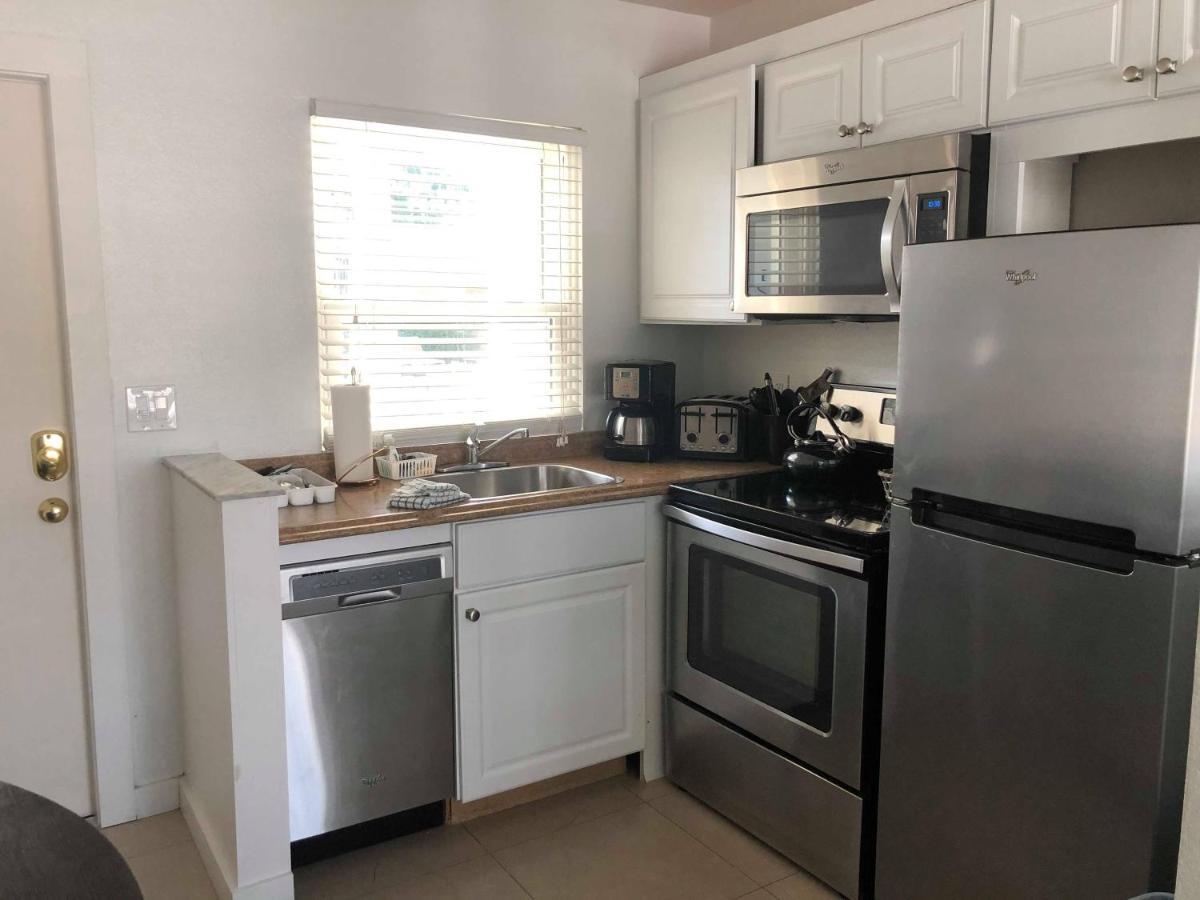 Captiva Beach Resort Point O'Rocks 외부 사진