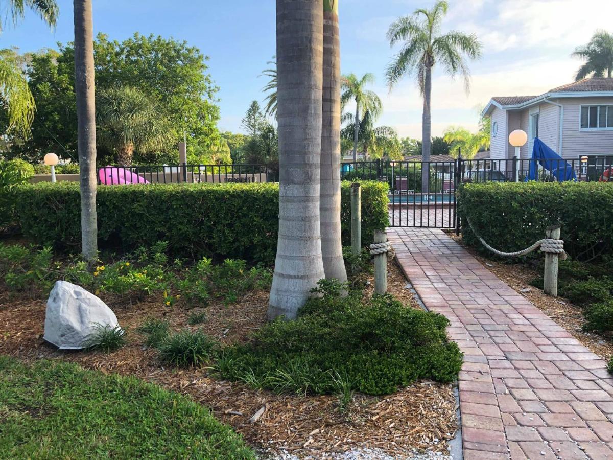 Captiva Beach Resort Point O'Rocks 외부 사진