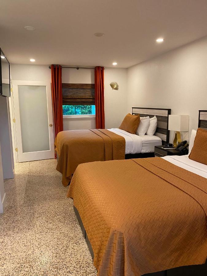 Captiva Beach Resort Point O'Rocks 외부 사진