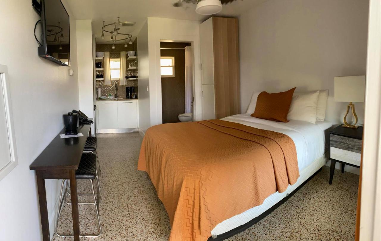 Captiva Beach Resort Point O'Rocks 외부 사진